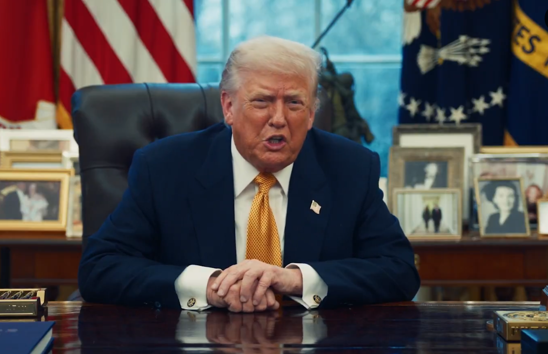 Трамп анонсував велику розвідку нафти і газу на "нашій новій і чудовій Гренландії" Трамп анонсував велику розвідку нафти і газу на "нашій новій і чудовій Гренландії"